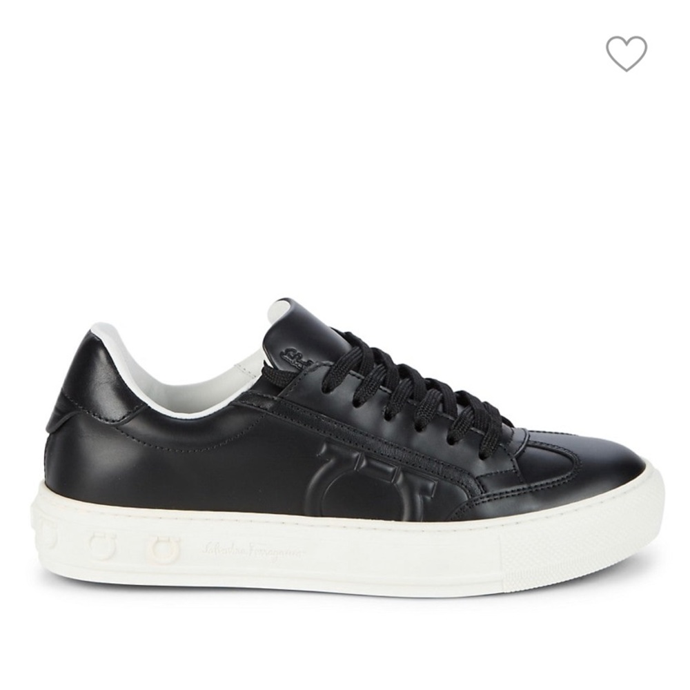 NEW Ferragamo Black & White Sneakers size 8🔥HOT🔥